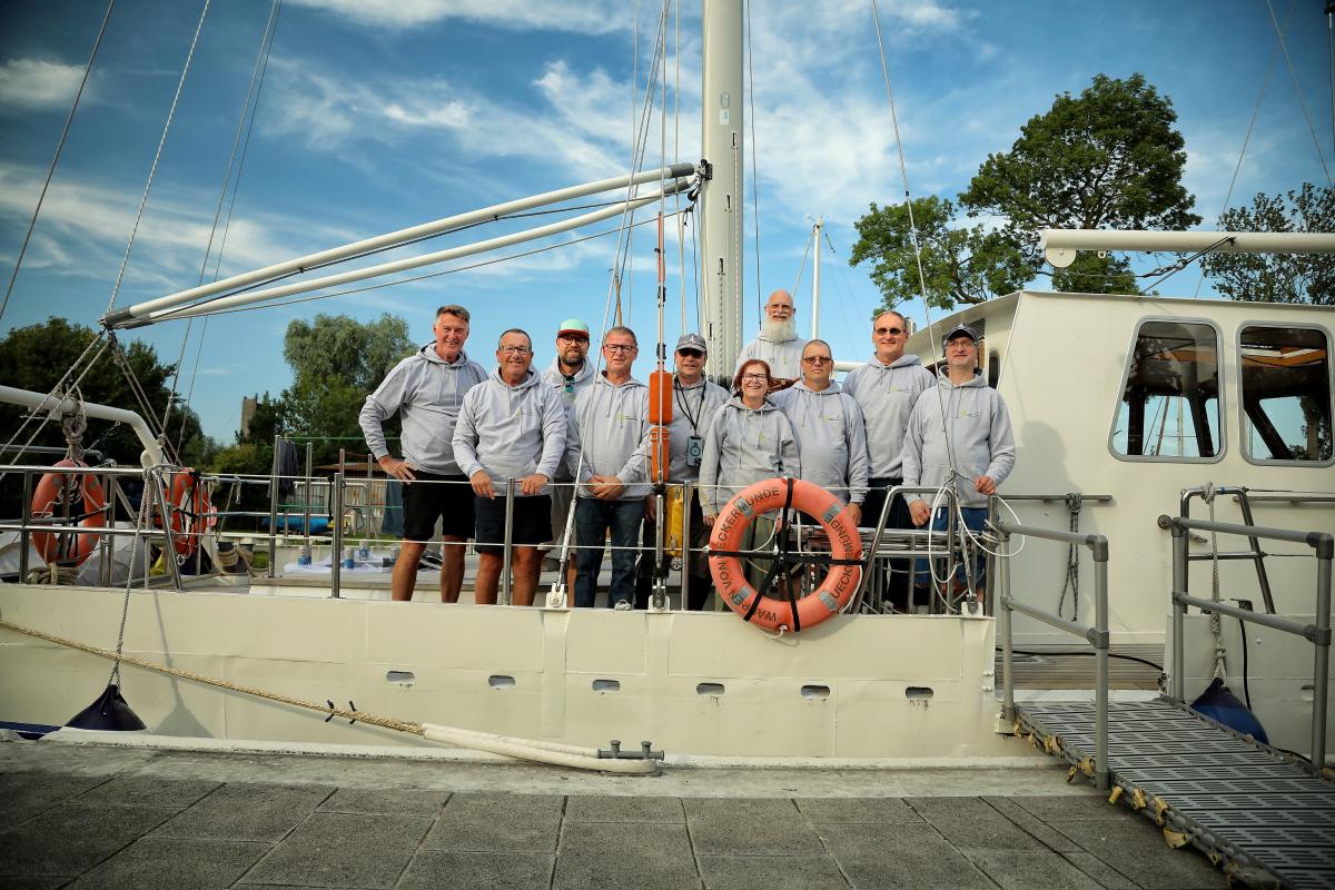 Gruppenfoto BLRA Aphasie-Segeln 