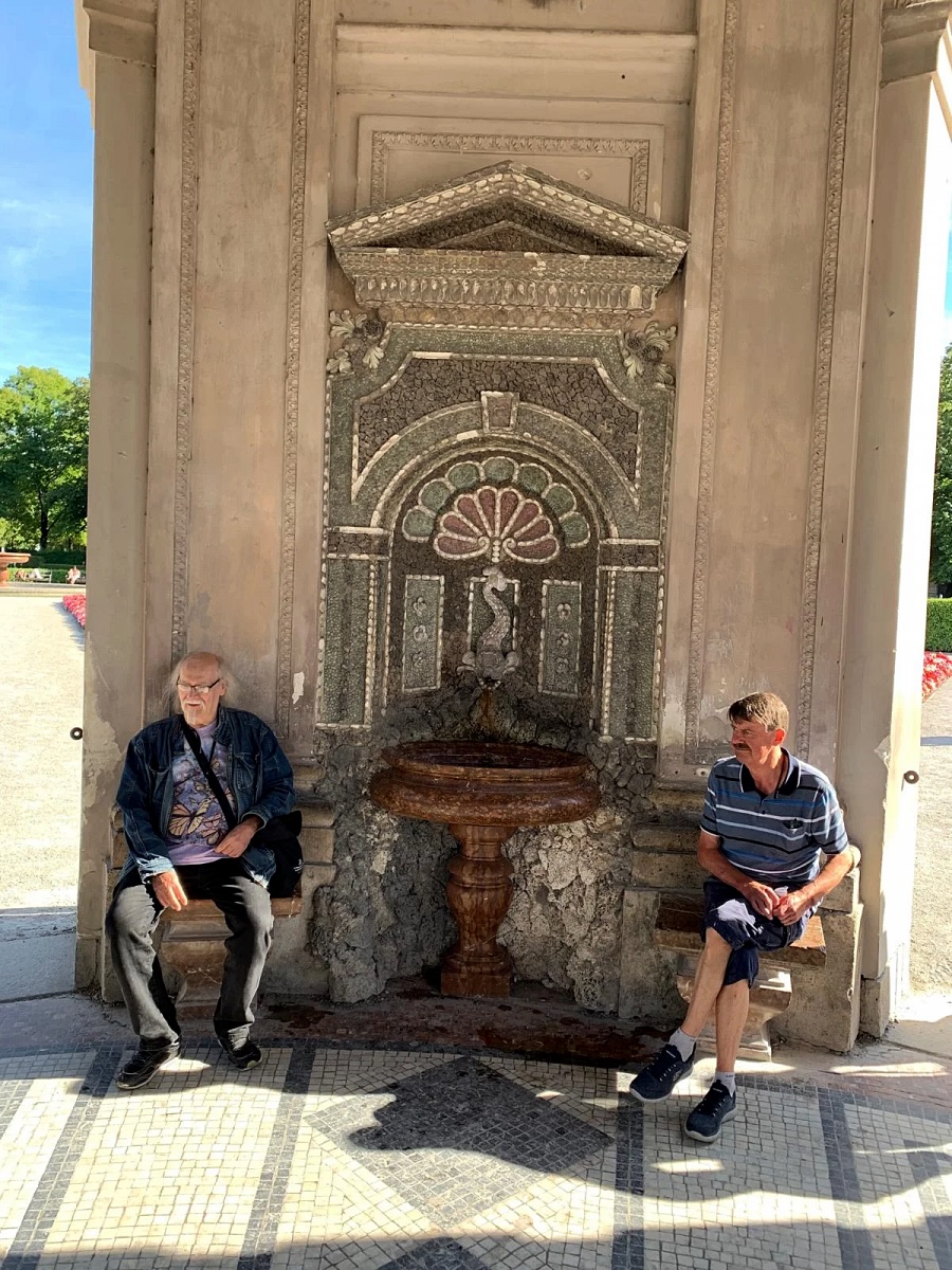 Im Schatten war etwas Ausruhen angesagt.